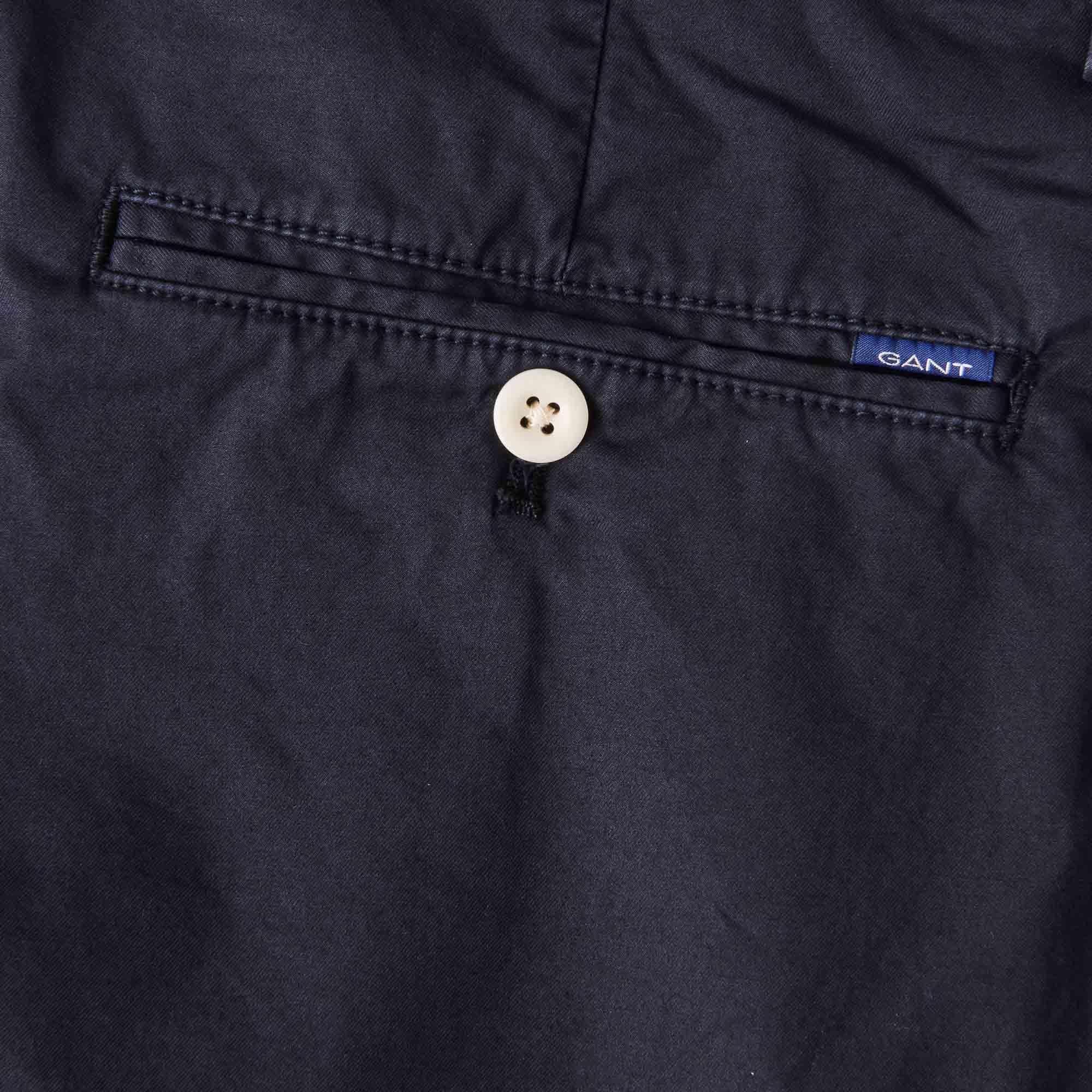 GANT Sunfaded Shorts - Marine - Image 4